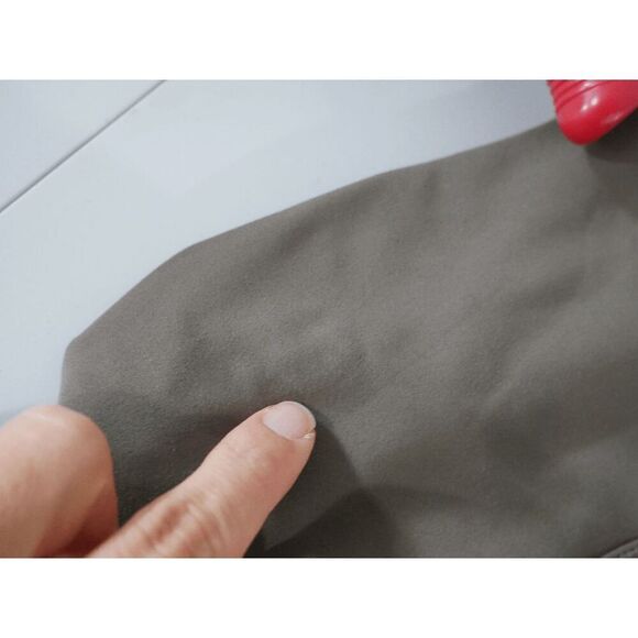 Nike Women's One High-Waisted 8" Biker Shorts With Pockets XS - Picture 5 of 7